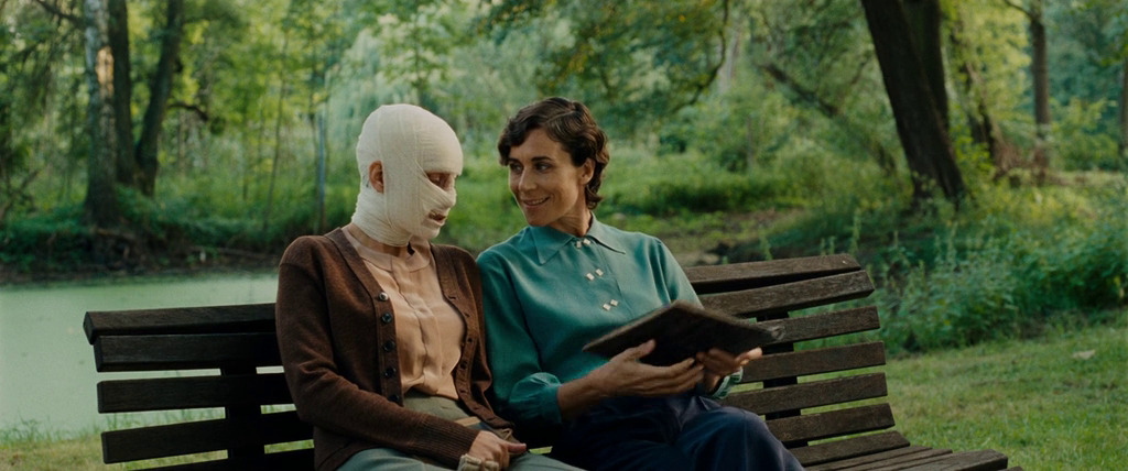 ESPECIAL SANFIC 11: Ave Fénix (2014)